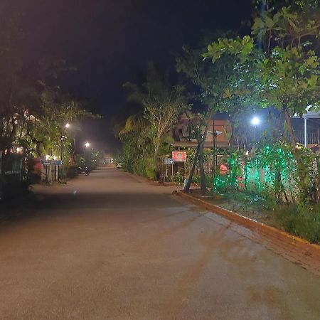 Sunstone Villa Lonavala Extérieur photo