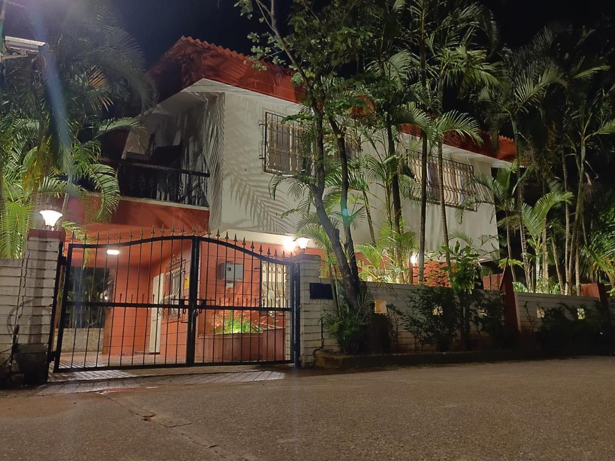 Sunstone Villa Lonavala Extérieur photo