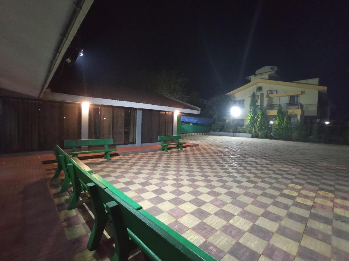 Sunstone Villa Lonavala Extérieur photo